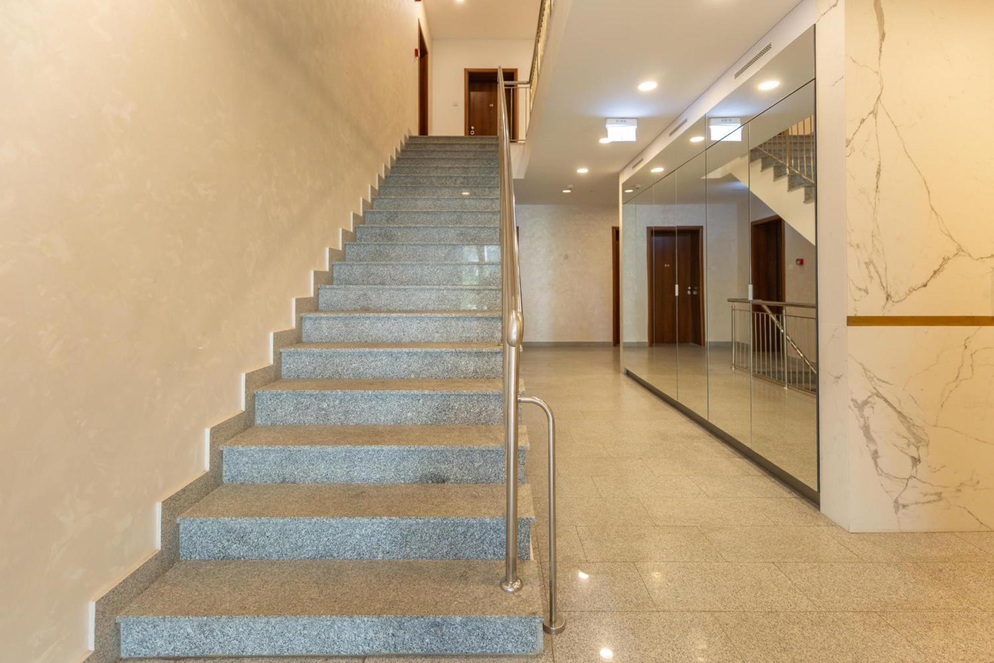 Ultimate Living Experience - Modern & Free Parking Near Romexpo * Bucharest