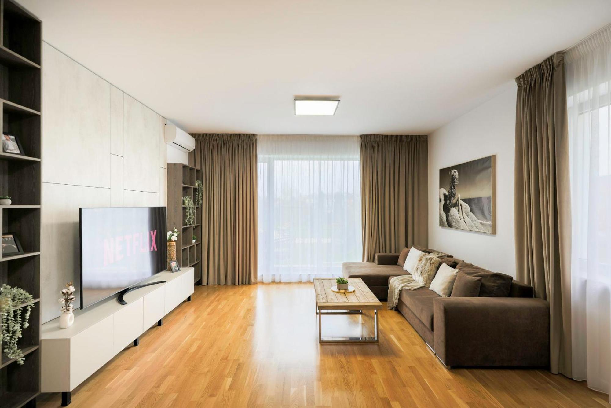 Ultimate Living Experience - Modern & Free Parking Near Romexpo Bucharest