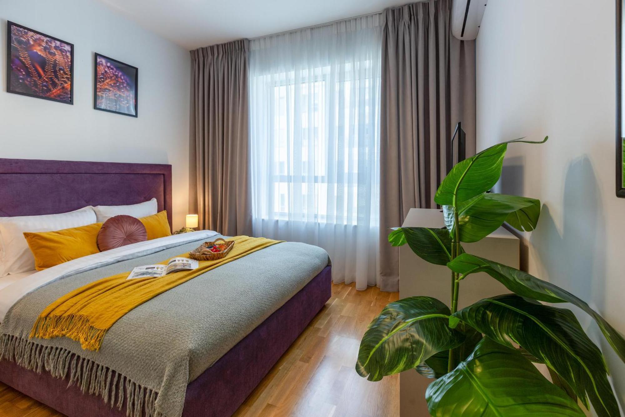 Ultimate Living Experience - Modern & Free Parking Near Romexpo *