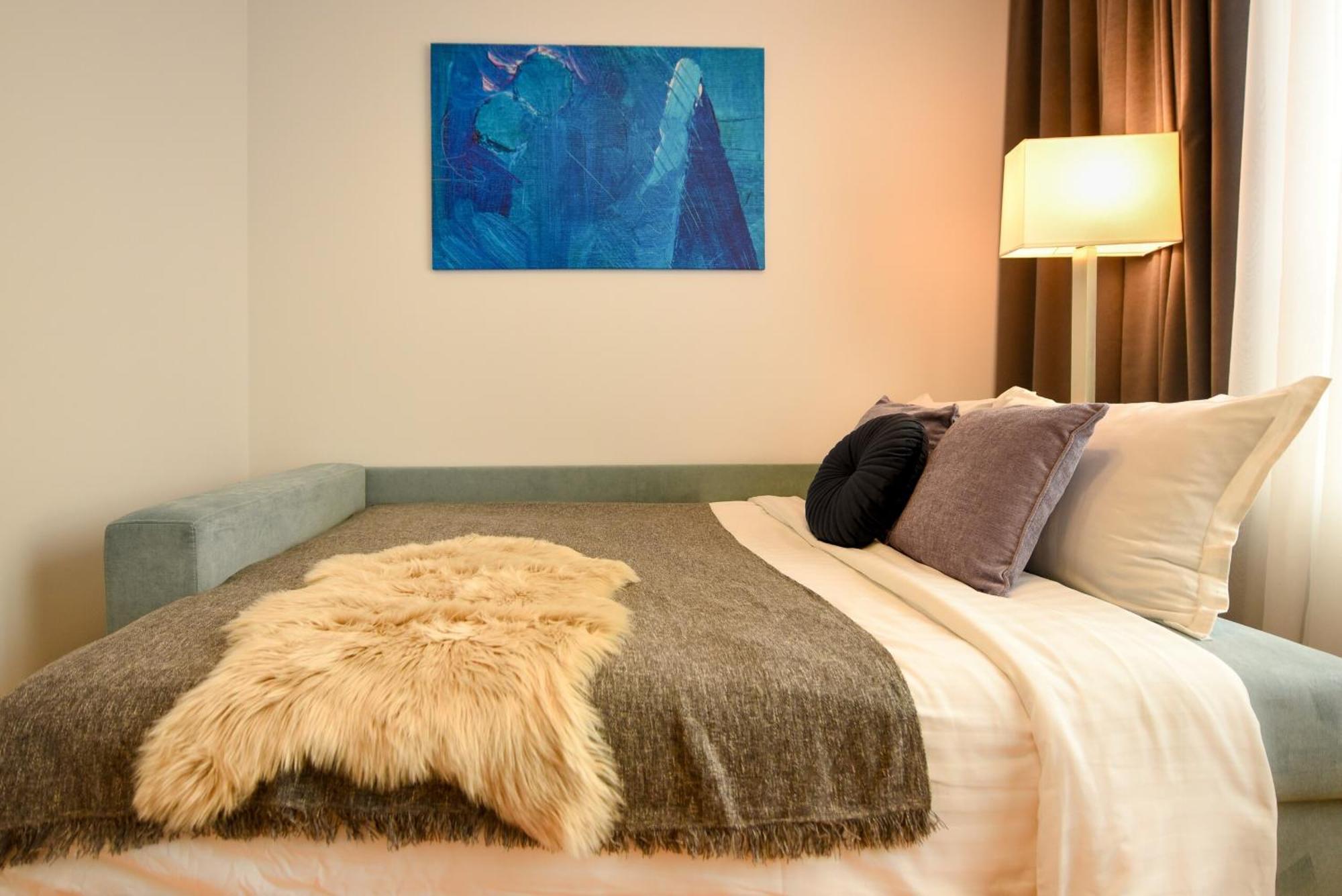 Ultimate Living Experience - Modern & Free Parking Near Romexpo * Bucharest