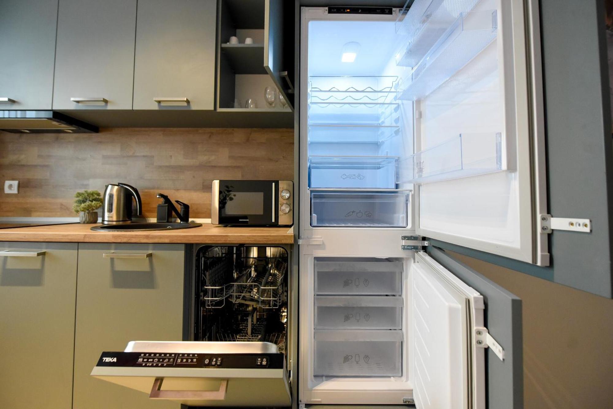 Apartment Ultimate Living Experience - Modern & Free Parking Near Romexpo Bucharest