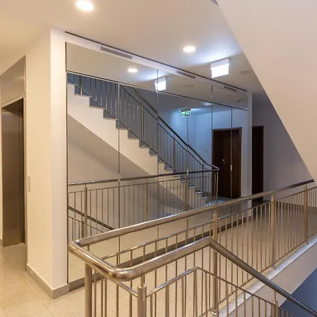 Ultimate Living Experience - Modern Accommodation & Free Parking Near Romexpo Bucharest Exterior photo