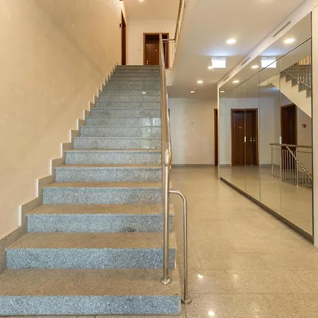 Ultimate Living Experience - Modern Accommodation & Free Parking Near Romexpo Bucharest Exterior photo