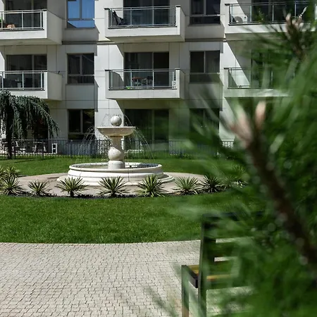 Ultimate Living Experience - Modern Accommodation & Free Parking Near Romexpo Bucharest Exterior photo