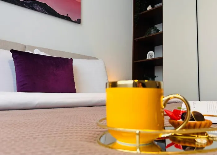 Ultimate Living Experience - Modern Accommodation & Free Parking Near Romexpo